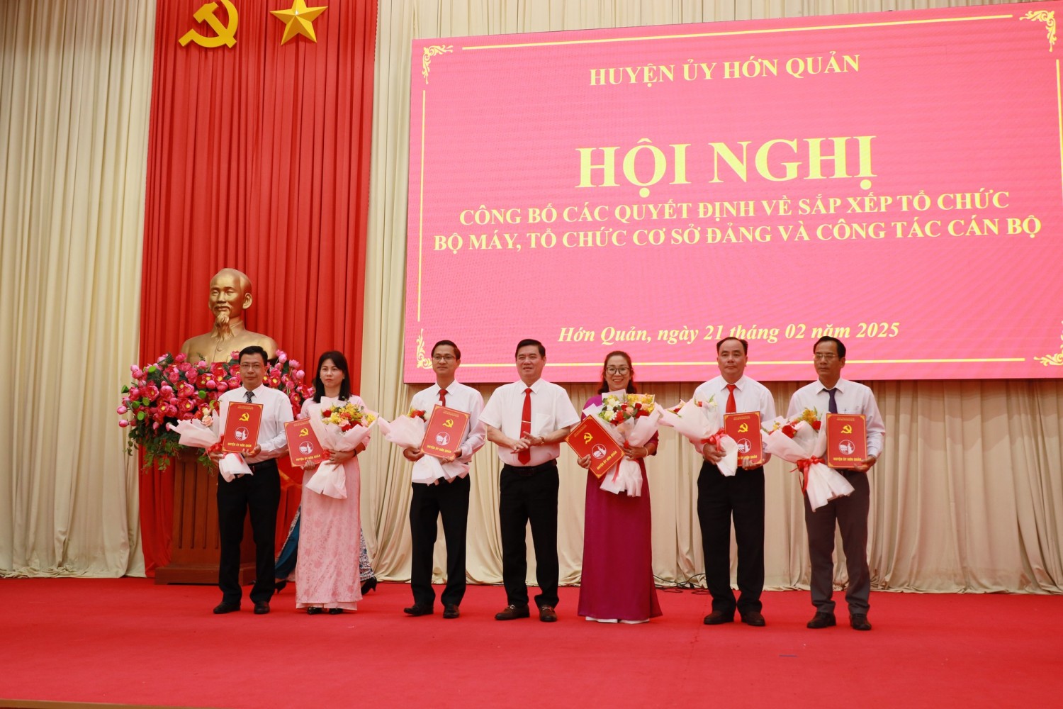 SẮP XẾP BỘ MÁY HÀNH CHÍNH HUYỆN HỚN QUẢN